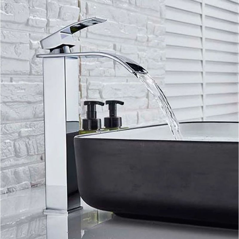 Casa si Gradina - Sanitare - Lavoar baie si accesorii - Baterii sanitare - Baterie chiuveta baie, Blackswan, Tip M85, model crom lucios, dimensiune 30 cm - Infinity.ro