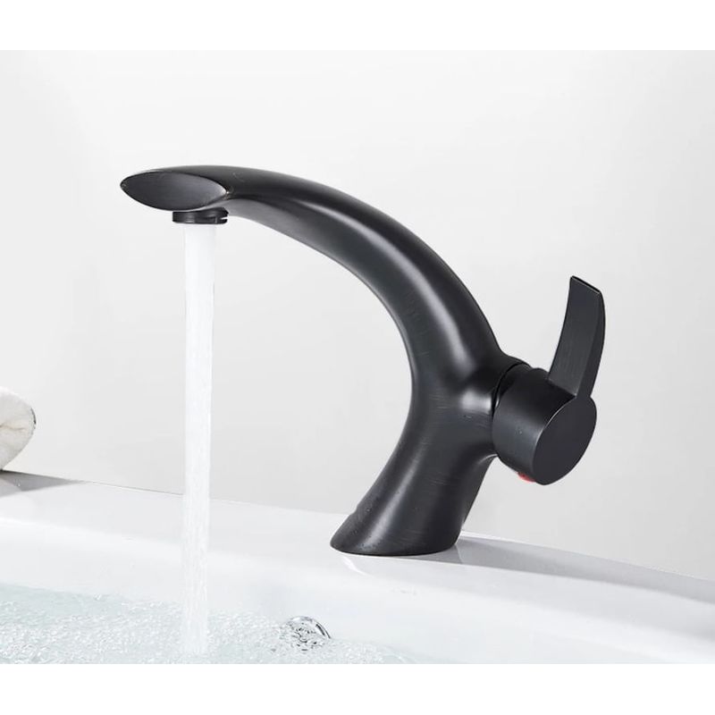 Casa si Gradina - Sanitare - Lavoar baie si accesorii - Baterii sanitare - Baterie chiuveta baie, Blackswan, Tip M54, model negru mat, dimensiune 17.5 cm - Infinity.ro