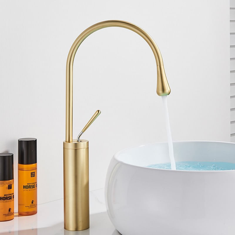 Casa si Gradina - Sanitare - Lavoar baie si accesorii - Baterii sanitare - Baterie chiuveta baie, Blackswan, Tip M65, model auriu mat, dimensiune 45 cm - Infinity.ro