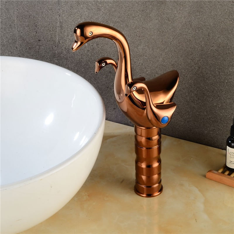 Casa si Gradina - Sanitare - Lavoar baie si accesorii - Baterii sanitare - Baterie chiuveta baie, Blackswan, Tip M264 Lebada, model auriu rose cu montare pe blat, dimensiune 31 cm - Infinity.ro