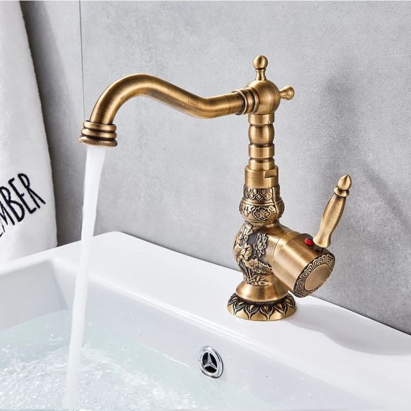 Casa si Gradina - Sanitare - Lavoar baie si accesorii - Baterii sanitare - Baterie chiuveta baie, Blackswan, Tip M39, model bronz antichizat, dimensiune 23.3 cm - Infinity.ro