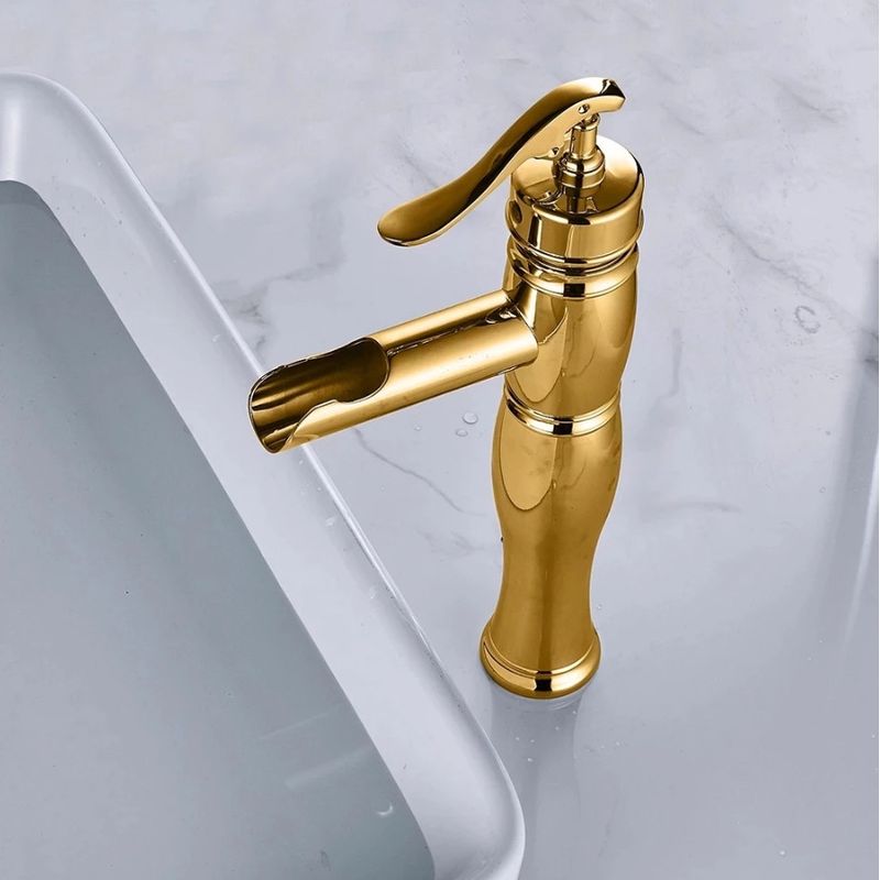 Casa si Gradina - Sanitare - Lavoar baie si accesorii - Baterii sanitare - Baterie chiuveta baie, Blackswan, Tip Cascada M78, model auriu lucios, dimensiune 31.5 cm - Infinity.ro