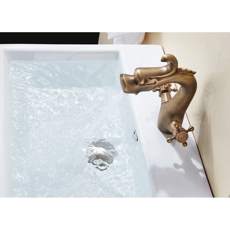 Casa si Gradina - Sanitare - Lavoar baie si accesorii - Baterii sanitare - Baterie chiuveta baie, Blackswan, Tip M266 Dragon, model bronz antichizat, dimensiune 20 cm - Infinity.ro