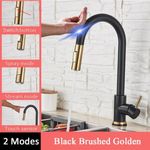 Casa si Gradina - Sanitare - Chiuveta bucatarie si accesorii - Baterii bucatarie - Baterie chiuveta bucatarie, Blackswan, Tip M28 cu senzor, model negru/ auriu, dimensiune 39 cm - Infinity.ro