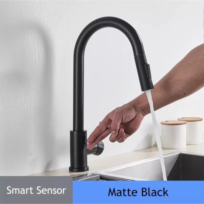 Casa si Gradina - Sanitare - Chiuveta bucatarie si accesorii - Baterii bucatarie - Baterie chiuveta bucatarie, Blackswan, Tip M40 cu smart senzor, model negru, dimensiune 40 cm - Infinity.ro