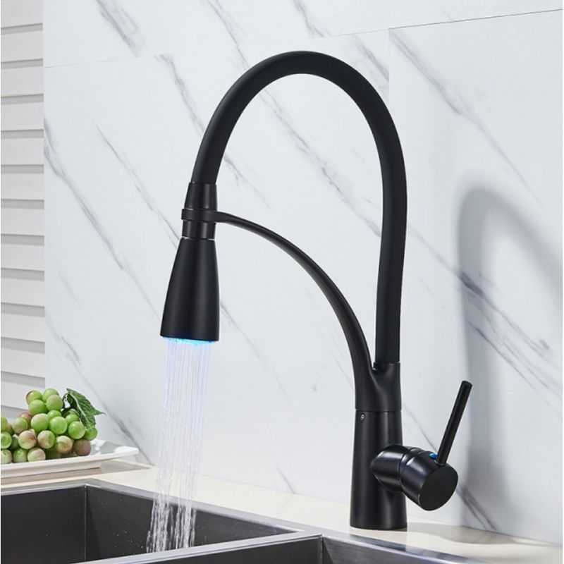 Casa si Gradina - Sanitare - Chiuveta bucatarie si accesorii - Baterii bucatarie - Baterie chiuveta bucatarie, Blackswan, Tip M63 cu LED, model negru mat, dimensiune 43 cm - Infinity.ro
