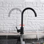 Casa si Gradina - Sanitare - Chiuveta bucatarie si accesorii - Baterii bucatarie - Baterie chiuveta bucatarie, Blackswan, Tip M208, model negru mat rotund, dimensiune 36 cm - Infinity.ro