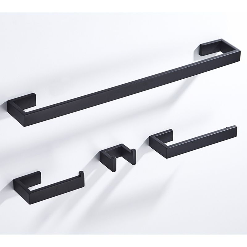 Casa si Gradina - Sanitare - Suporturi si accesorii baie - Suporturi baie - Set accesorii baie, Blackswan, Tip M9, 4 piese, model negru mat, dimensiune 62 cm - Infinity.ro