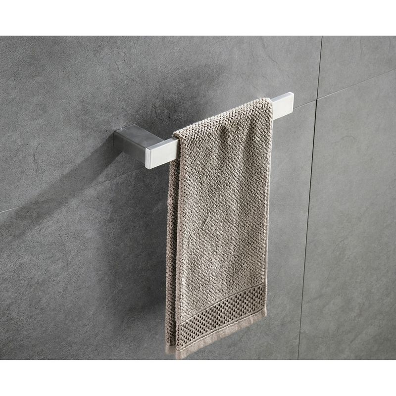 Casa si Gradina - Sanitare - Suporturi si accesorii baie - Suporturi baie - Set accesorii baie, Blackswan, Tip M4, 4 piese, model nichel mat, dimensiune 60 cm - Infinity.ro