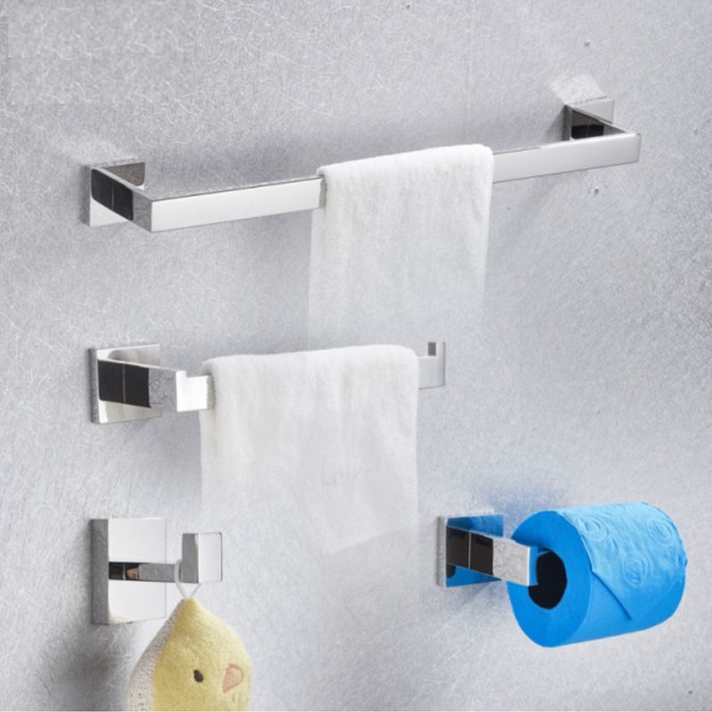 Casa si Gradina - Sanitare - Suporturi si accesorii baie - Suporturi baie - Set accesorii baie, Blackswan, Tip M7, 4 piese, model crom lucios, dimensiune 60 cm - Infinity.ro
