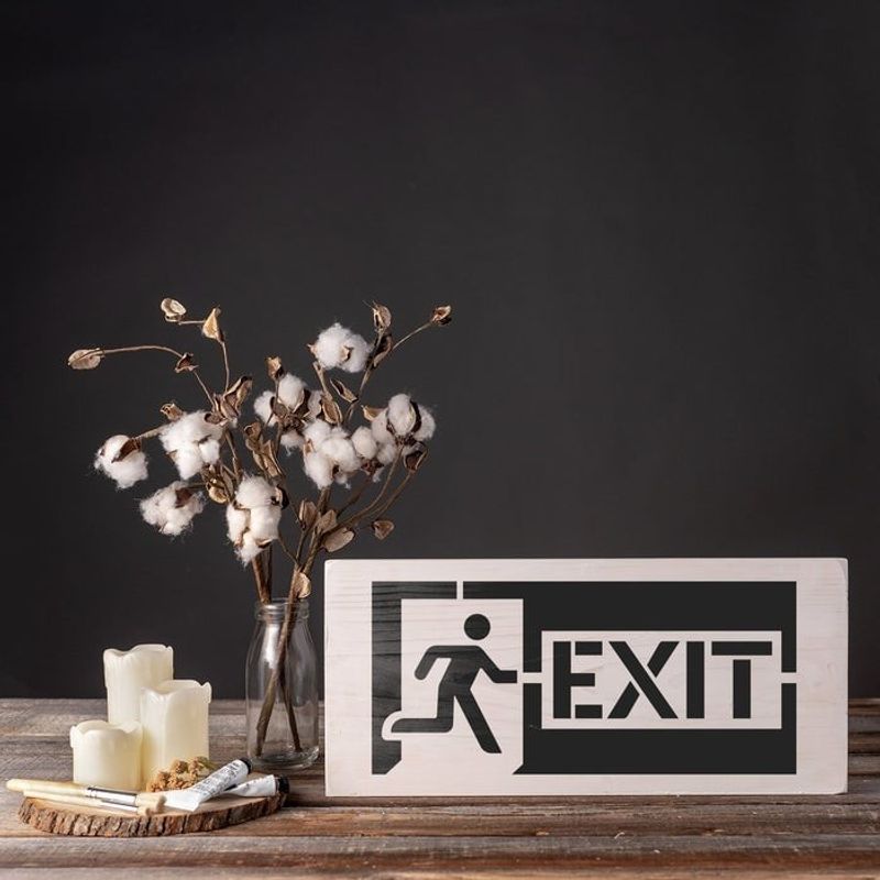 Casa si Gradina - Decoratiuni - DIY - Sabloane decorative pereti - Sablon Perete vopsire, tencuiala 0.7mm Exit Sign Refolosibil, model MXSP7231, 300 x 300 mm, 0.70mm - Infinity.ro