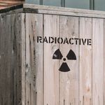 Casa si Gradina - Decoratiuni - DIY - Sabloane decorative pereti - Sablon Perete vopsire, tencuiala 0.7mm Radioactive Symbol Refolosibil, model MXSP7219, 100 x 100 mm, 0.70mm - Infinity.ro