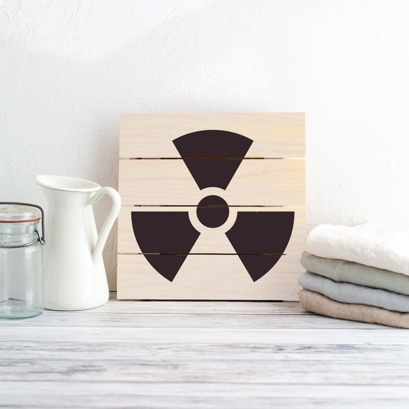 Casa si Gradina - Decoratiuni - DIY - Sabloane decorative pereti - Sablon Perete vopsire, tencuiala 0.7mm Radioactive Refolosibil, model MXSP7222, 600 x 600 mm, 0.70mm - Infinity.ro