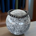 Fashion, accesorii si bijuterii - Barbati - Bijuterii barbati - Bratari barbati - Bratara barbati ajustabila pe snur Cian din pietre de lava cu charm inox - Infinity.ro