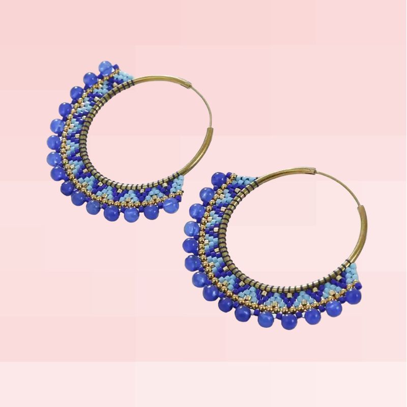 Fashion, accesorii si bijuterii - Femei - Bijuterii femei - Cercei femei - Cercei rotunzi Priya confectionati manual din margele Miyuki si Cristale de Cuart vopsite, design boem - Infinity.ro