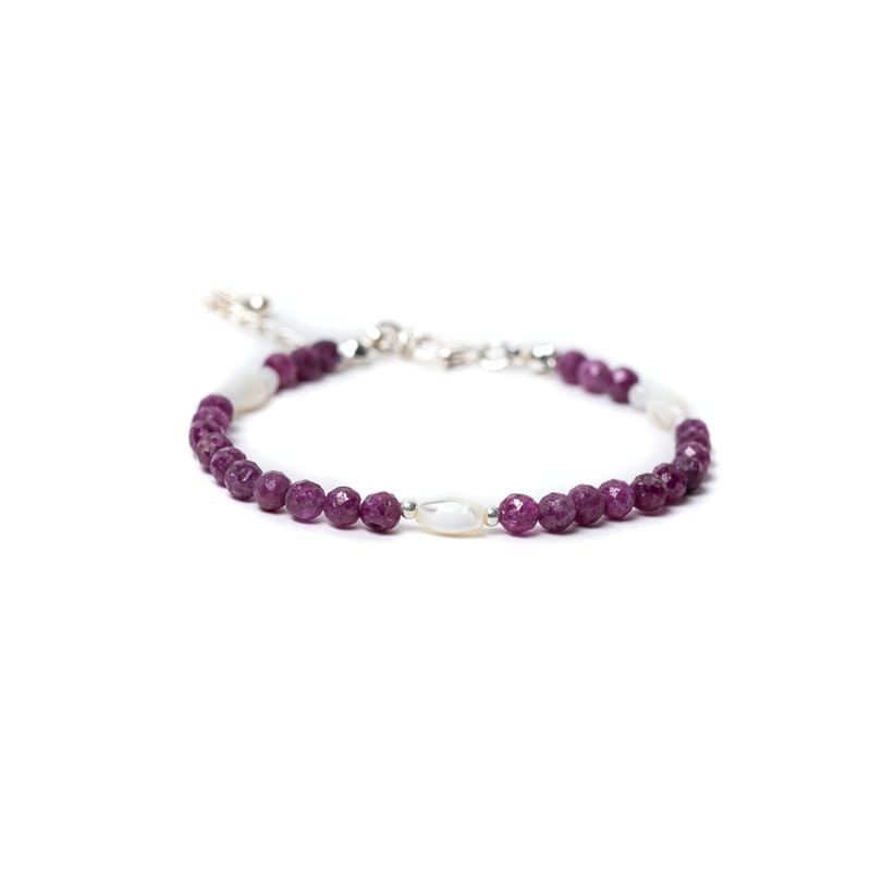 Fashion, accesorii si bijuterii - Femei - Bijuterii femei - Bratari femei - Bratara dama Naveen din pietre naturale de Rubin cu sistem de inchidere din argint 925 - Infinity.ro