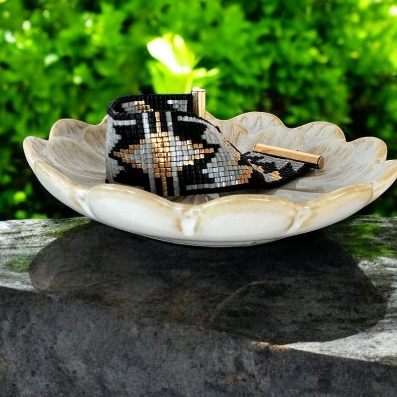 Fashion, accesorii si bijuterii - Femei - Bijuterii femei - Bratari femei - Bratara lata dama aurie cu negru si gri, impletita manual cu margele Miyuki, Charline - Infinity.ro