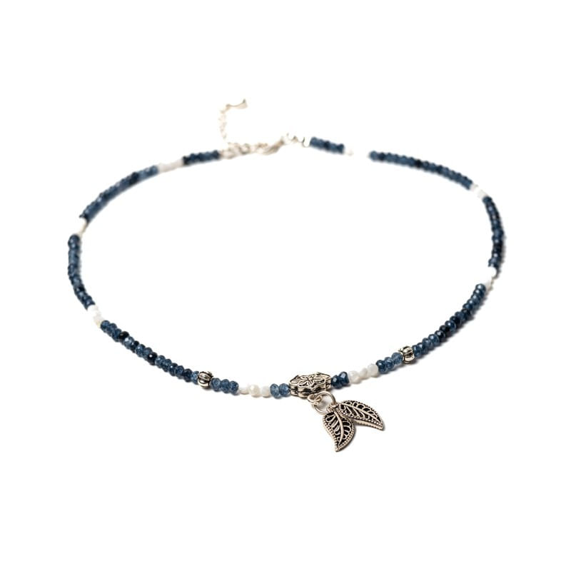 Fashion, accesorii si bijuterii - Femei - Bijuterii femei - Coliere femei - Colier Choker Ravindra din pietre naturale de Safir cu accesorii si sistem de inchidere din argint 925 - Infinity.ro