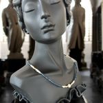 Fashion, accesorii si bijuterii - Femei - Bijuterii femei - Coliere femei - Colier handmade Indira din safir si perle naturale cu argint placat cu aur - Infinity.ro