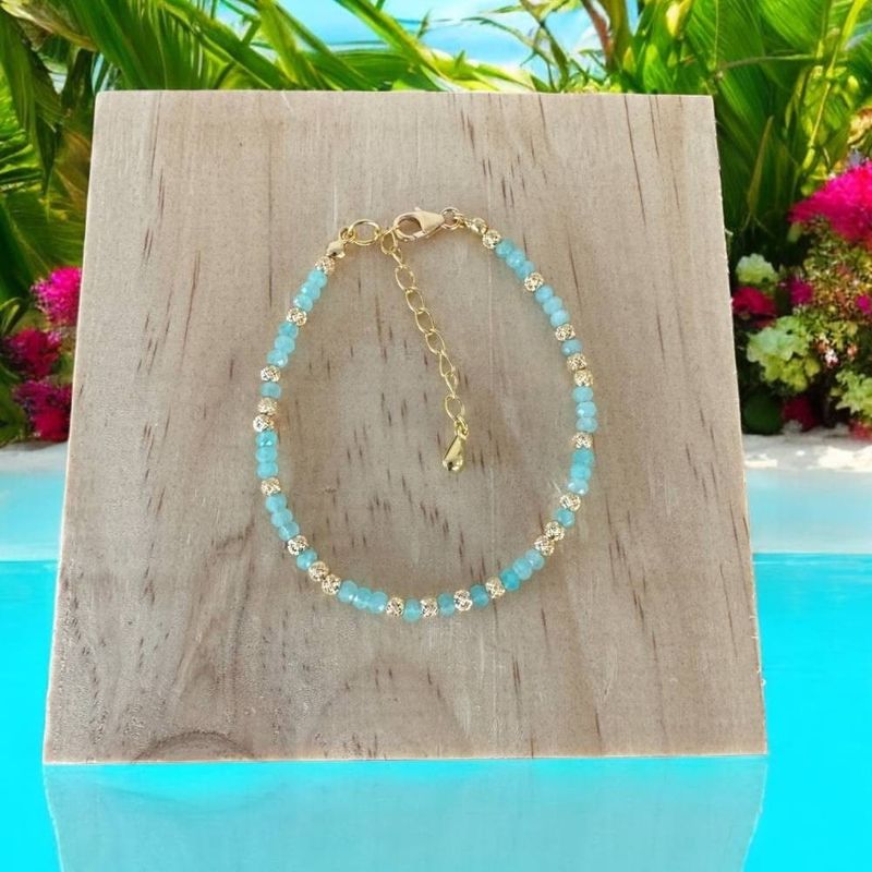 Fashion, accesorii si bijuterii - Femei - Bijuterii femei - Bratari femei - Bratara eleganta dama handmade Nabila cu Amazonit si argint placat cu aur 925 - Infinity.ro