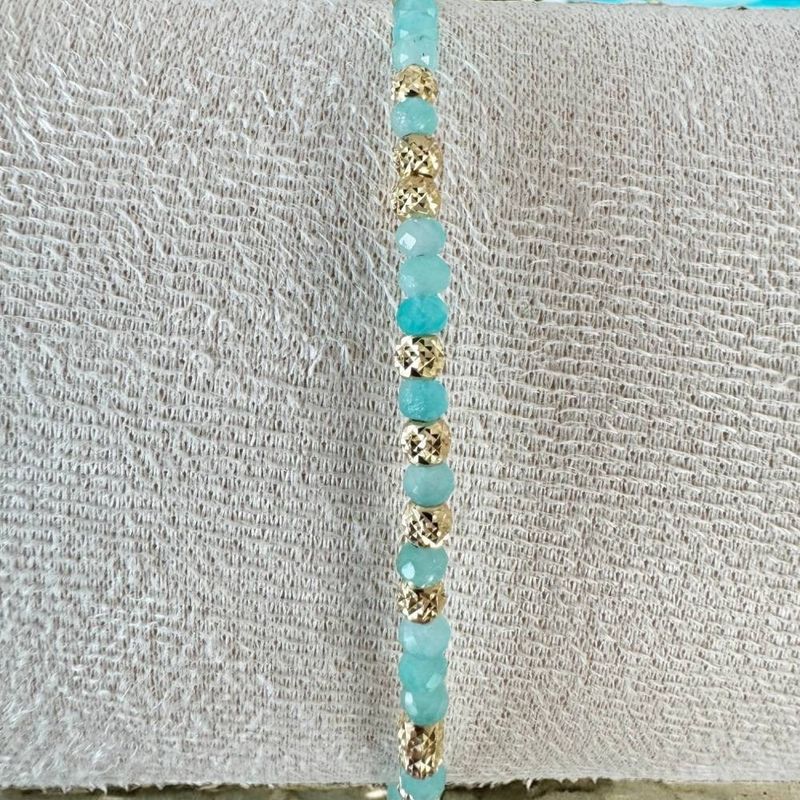 Fashion, accesorii si bijuterii - Femei - Bijuterii femei - Bratari femei - Bratara eleganta dama handmade Nabila cu Amazonit si argint placat cu aur 925 - Infinity.ro