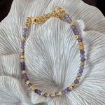 Fashion, accesorii si bijuterii - Femei - Bijuterii femei - Bratari femei - Bratara eleganta dama Nuria din Ametist si bilute de argint placat cu aur 925 - Infinity.ro
