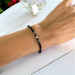 Fashion, accesorii si bijuterii - Femei - Bijuterii femei - Bratari femei - Bratara dama neagra Josephina din Spinel Negru si Hematit cu argint 925 - Infinity.ro