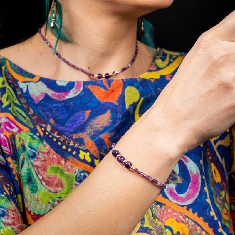 Fashion, accesorii si bijuterii - Femei - Bijuterii femei - Bratari femei - Bratara dama Reena din pietre naturale de Ametist, inchidere si accesorii din argint 925 - Infinity.ro