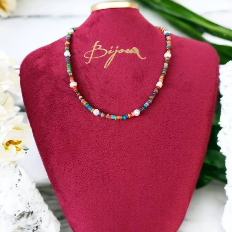 Fashion, accesorii si bijuterii - Femei - Bijuterii femei - Coliere femei - Colier Choker perle naturale Ayana cu cipsuri de scoici colorate si argint 925 - Infinity.ro