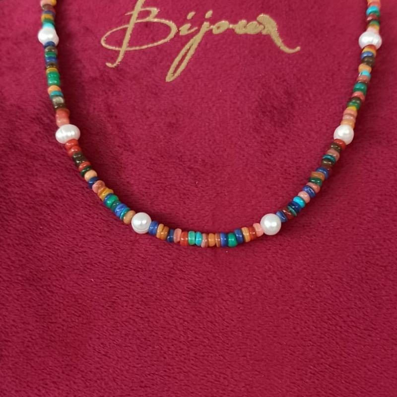 Fashion, accesorii si bijuterii - Femei - Bijuterii femei - Coliere femei - Colier Choker perle naturale Ayana cu cipsuri de scoici colorate si argint 925 - Infinity.ro