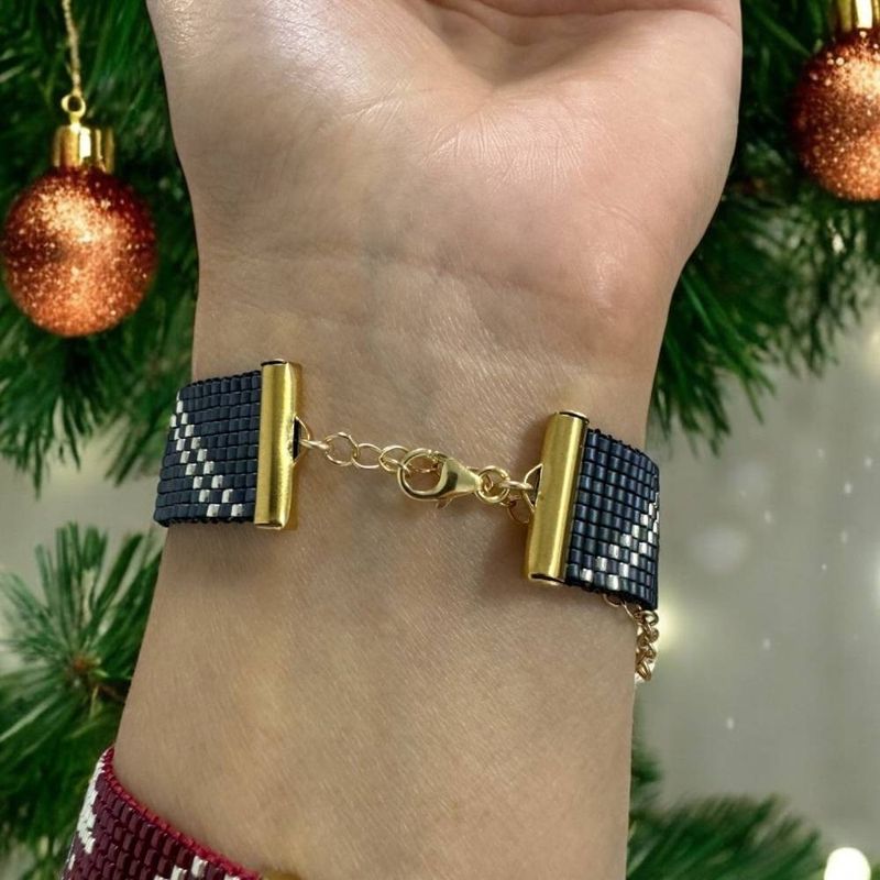 Fashion, accesorii si bijuterii - Femei - Bijuterii femei - Bratari femei - Bratara lata handmade bleu metalizat-argintiu din margele Miyuki, eleganta Samira - Infinity.ro