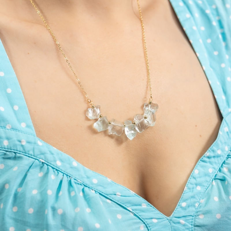 Fashion, accesorii si bijuterii - Femei - Bijuterii femei - Coliere femei - Mali, colier cu pietre brute neregulate, cristale de Apatit, placat cu aur de 18K - Infinity.ro