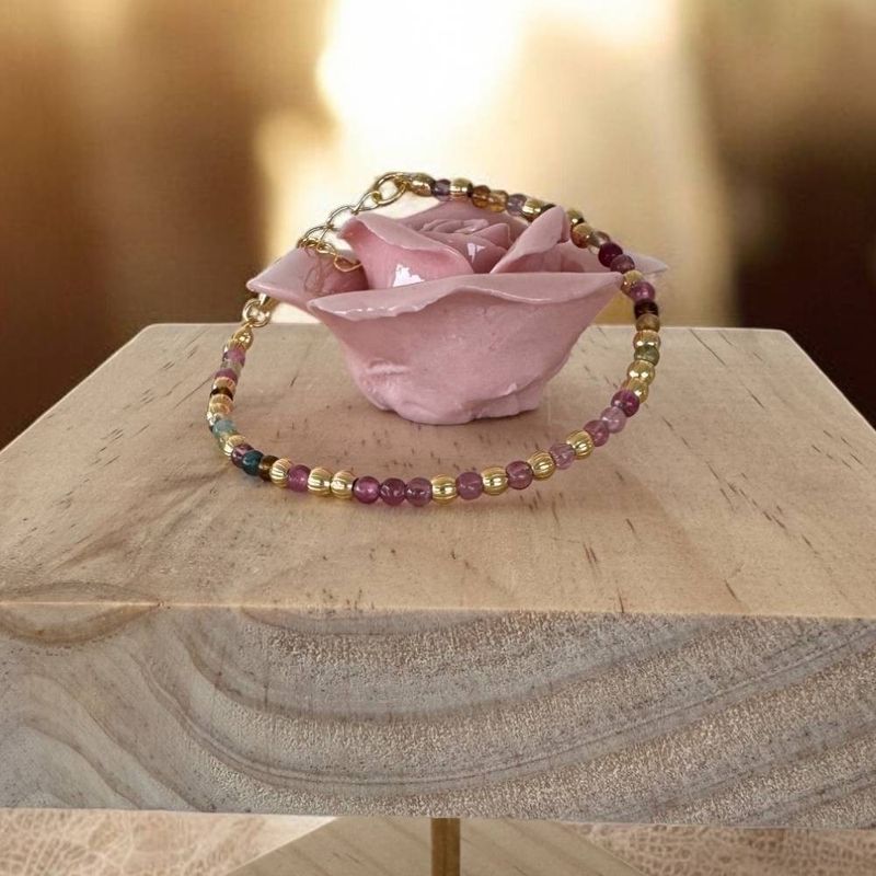 Fashion, accesorii si bijuterii - Femei - Bijuterii femei - Bratari femei - Bratara eleganta dama Jameela din turmalina multicolora Candy cu argint placat cu aur - Infinity.ro