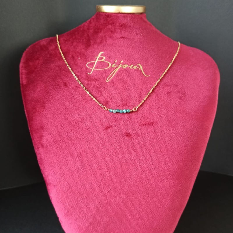 Fashion, accesorii si bijuterii - Femei - Bijuterii femei - Coliere femei - Colier dragut cu margelute mici de piatra semipretioasa de apatit, Ehan, placat cu aur de 18K - Infinity.ro