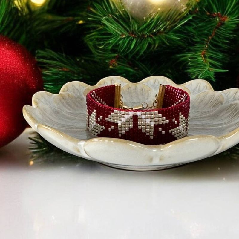 Fashion, accesorii si bijuterii - Femei - Bijuterii femei - Bratari femei - Bratara miyuki rosu-argintiu lata, eleganta pentru femei, Samira - Infinity.ro