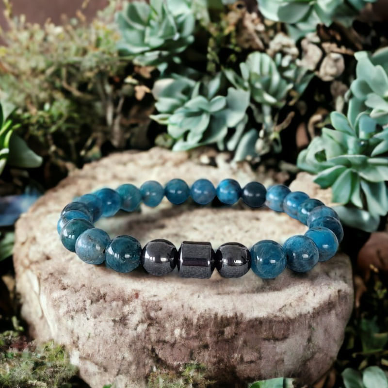 Fashion, accesorii si bijuterii - Barbati - Bijuterii barbati - Bratari barbati - Bratara Barbati pietre naturale Shaan din Apatit si Hematit, margele de 8mm - Infinity.ro