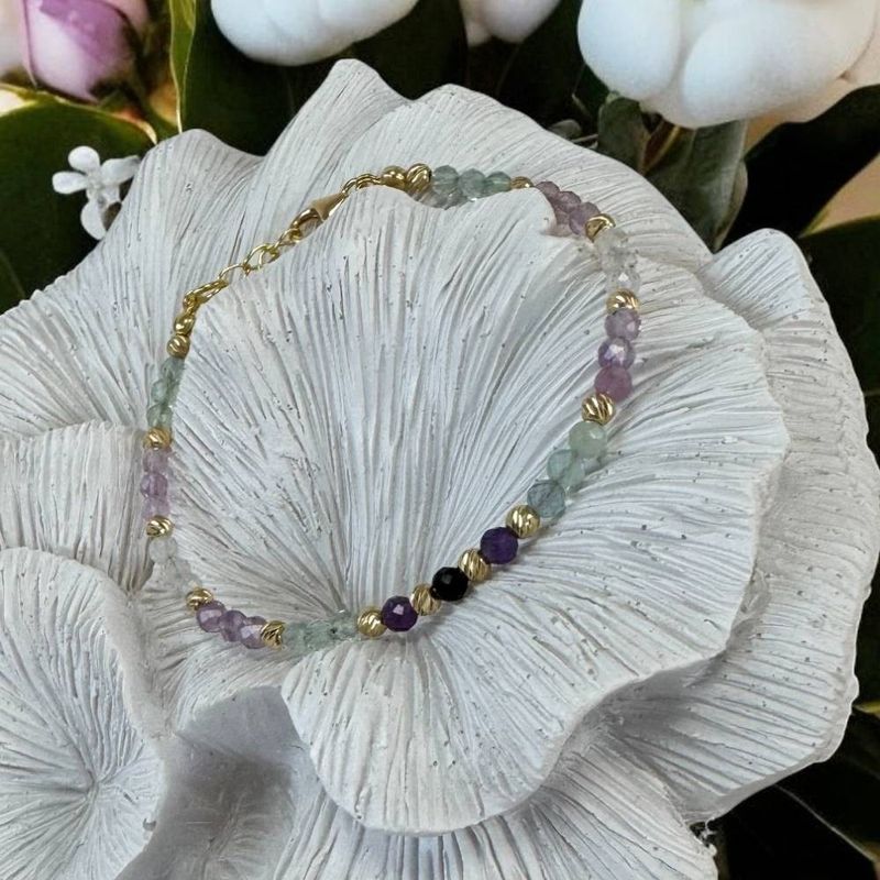 Fashion, accesorii si bijuterii - Femei - Bijuterii femei - Bratari femei - Bratara eleganta dama Salma din fluorit si argint placat cu aur 925 - Infinity.ro