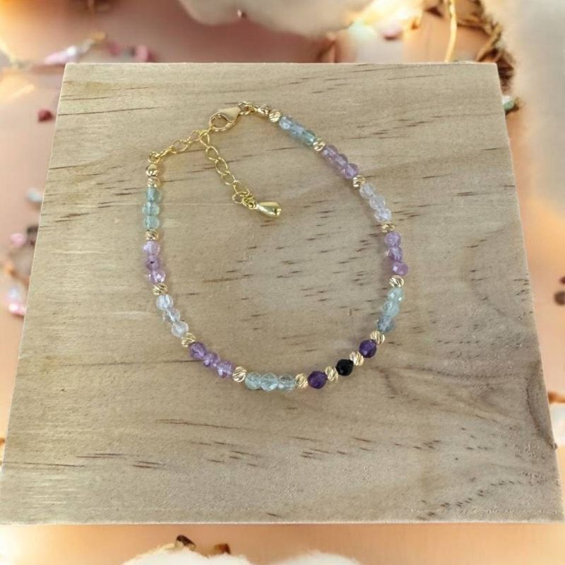 Fashion, accesorii si bijuterii - Femei - Bijuterii femei - Bratari femei - Bratara eleganta dama Salma din fluorit si argint placat cu aur 925 - Infinity.ro