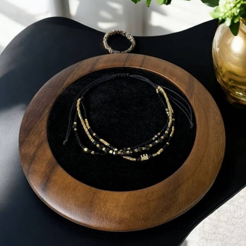 Fashion, accesorii si bijuterii - Femei - Bijuterii femei - Bratari femei - Bratara handmade snur 3 straturi Malika din Miyuki si Obsidian cu charm auriu - Infinity.ro