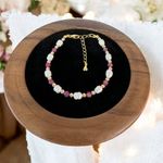 Fashion, accesorii si bijuterii - Femei - Bijuterii femei - Bratari femei - Bratara dama eleganta Munira cu perle de cultura si Rubin natural cu argint 925 - Infinity.ro