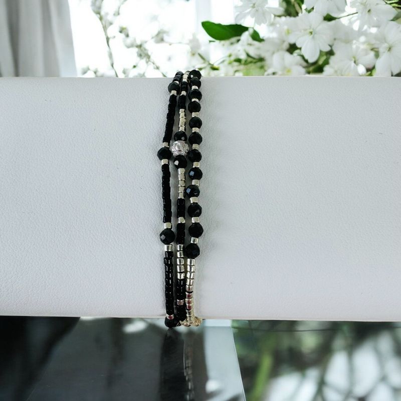 Fashion, accesorii si bijuterii - Femei - Bijuterii femei - Bratari femei - Bratara snur negru-argintiu Elysia 3 straturi Miyuki si Obsidian cu argint 925 - Infinity.ro