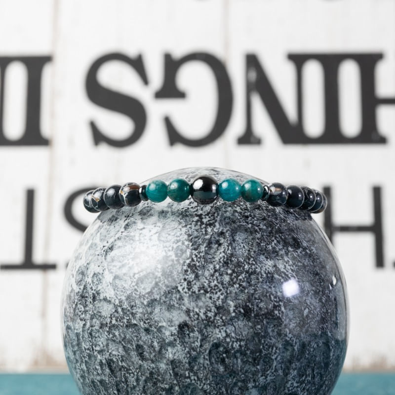 Fashion, accesorii si bijuterii - Barbati - Bijuterii barbati - Bratari barbati - Bratara barbati Virat din pietre semipretioase de Apatit Albastru, Shell Turquoise Negru si Hematit, sfere de 6mm - Infinity.ro