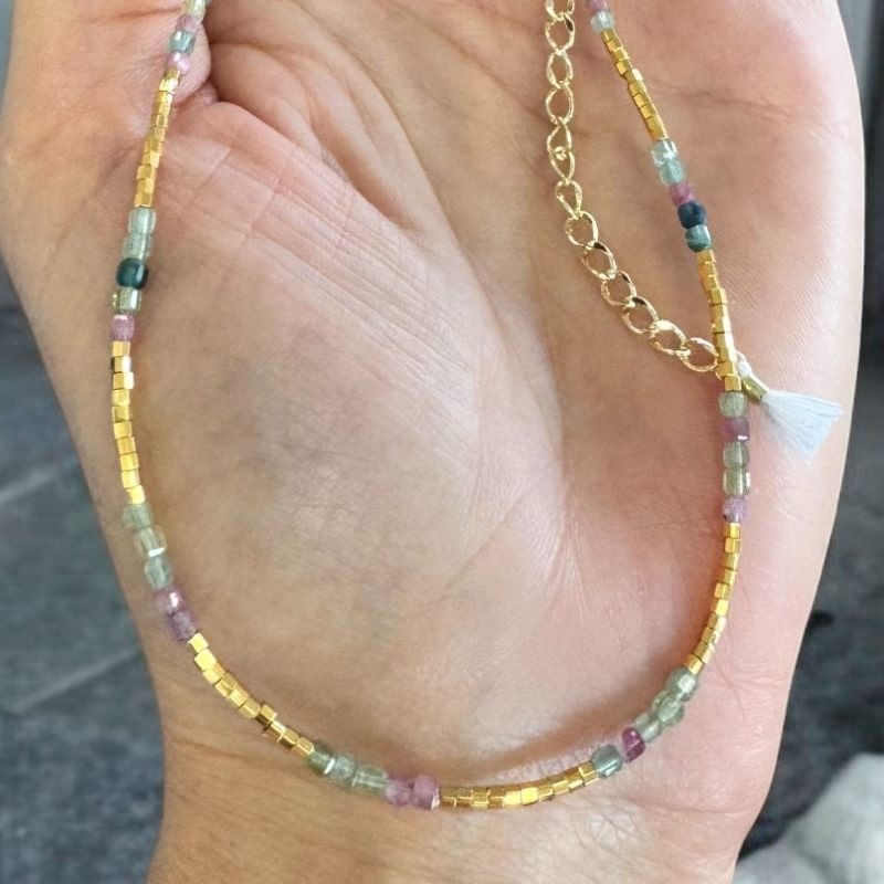 Fashion, accesorii si bijuterii - Femei - Bijuterii femei - Coliere femei - Colier Boho Turmalina curcubeu multicolora Adelin, placat cu aur - Infinity.ro