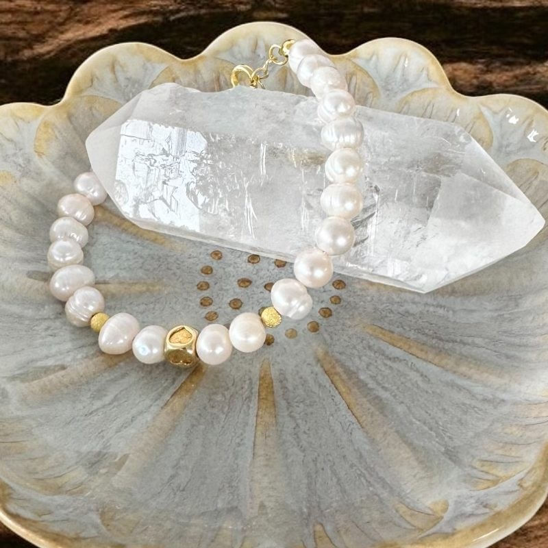 Fashion, accesorii si bijuterii - Femei - Bijuterii femei - Bratari femei - Bratara femei perle de cultura si argint placat cu aur Luana - Infinity.ro