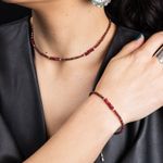 Fashion, accesorii si bijuterii - Femei - Bijuterii femei - Coliere femei - Colier choker Kavin din pietre semipretioase de Granat si Rubin, inchidere si accesorii din argint 925 - Infinity.ro