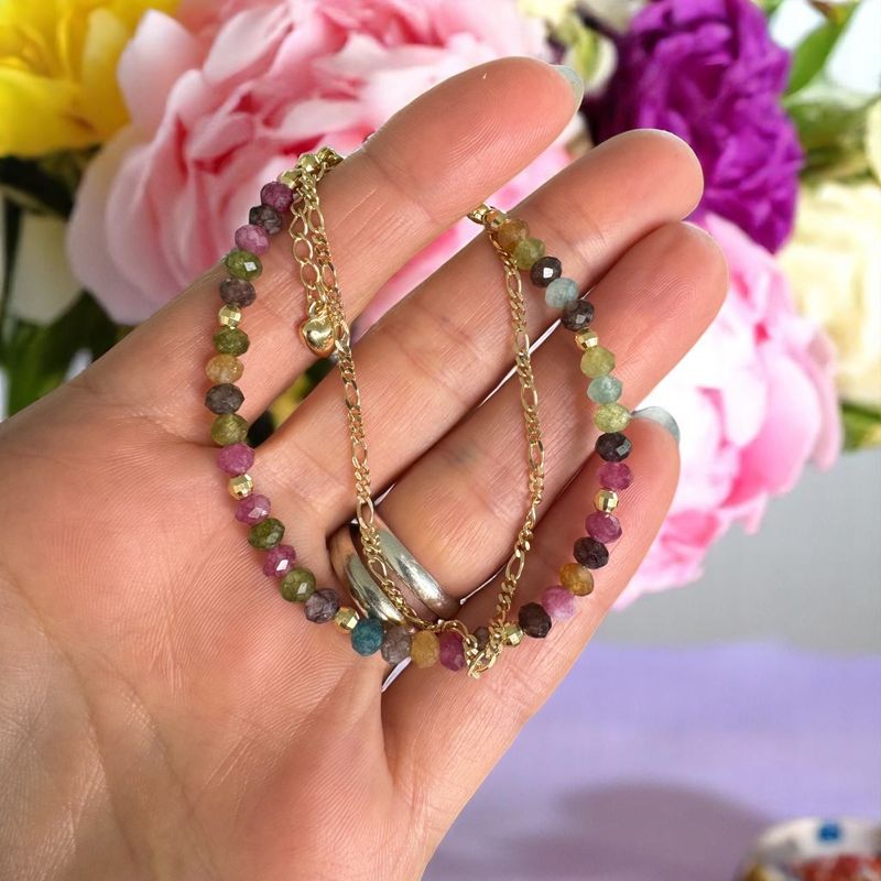 Fashion, accesorii si bijuterii - Femei - Bijuterii femei - Bratari femei - Bratara colorata din Turmalina multicolora cu lant din argint placat cu aur Aveline - Infinity.ro