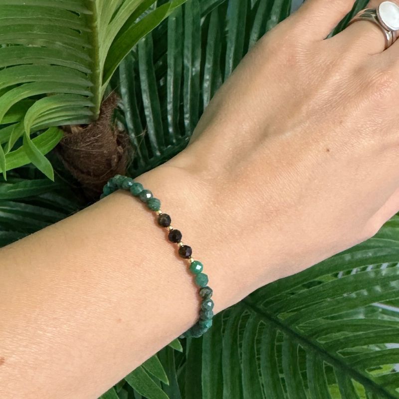 Fashion, accesorii si bijuterii - Femei - Bijuterii femei - Bratari femei - Bratara pentru femei Rana din Smarald African, Obsidian si Jad Verde cu Argint placat cu Aur - Infinity.ro