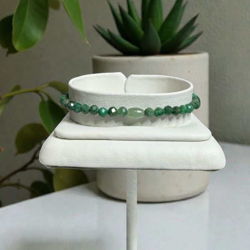 Fashion, accesorii si bijuterii - Femei - Bijuterii femei - Bratari femei - Bratara pentru femei Rana din Smarald African, Obsidian si Jad Verde cu Argint placat cu Aur - Infinity.ro