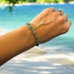 Fashion, accesorii si bijuterii - Femei - Bijuterii femei - Bratari femei - Bratara dama din Jad Turcoaz Livia cu accesorii din argint 925 - Infinity.ro