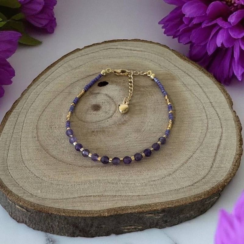 Fashion, accesorii si bijuterii - Femei - Bijuterii femei - Bratari femei - Bratara eleganta cu cristale de Ametist cu Miyuki mov si argint placat cu aur - Infinity.ro